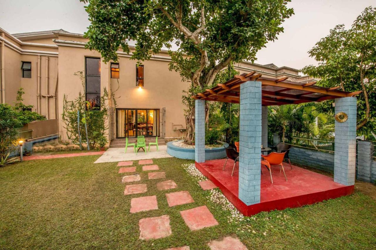 Taruchaya By Veo - Part Of Stayvista Raichak Extérieur photo
